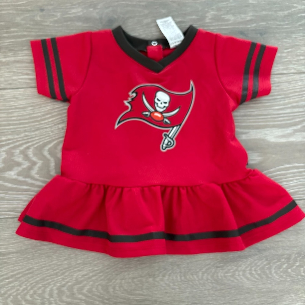 Gerber NFL Team Apparel Kids Red Tampa Bay Buccaneers Cheerleader Dress Sz 3-6 M